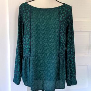 Ann Taylor LOFT Green Floral Blouse XS